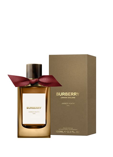 burberry amber heath signatures.